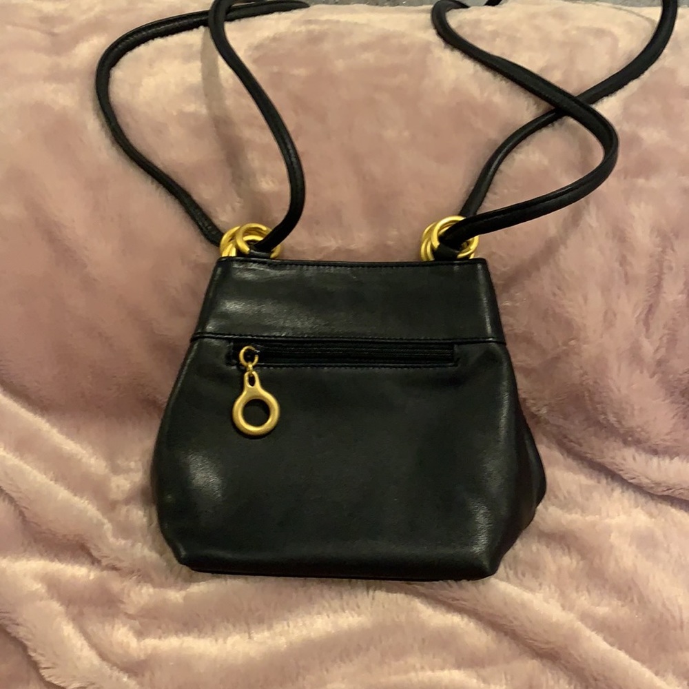 Beautiful L.J.S. Collection crossbody - Picture 3 of 3
